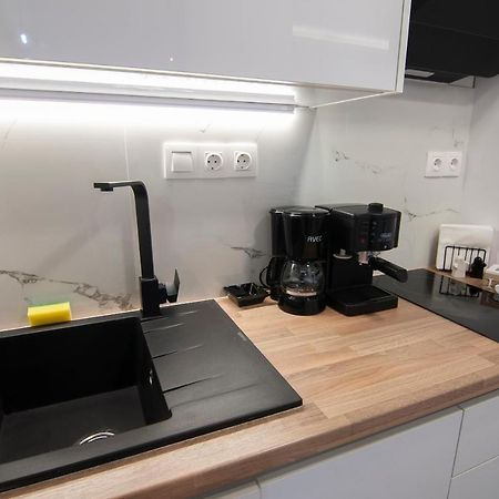 Cozy Modern Studiο _ Near The Center Of Athens Apartment Luaran gambar